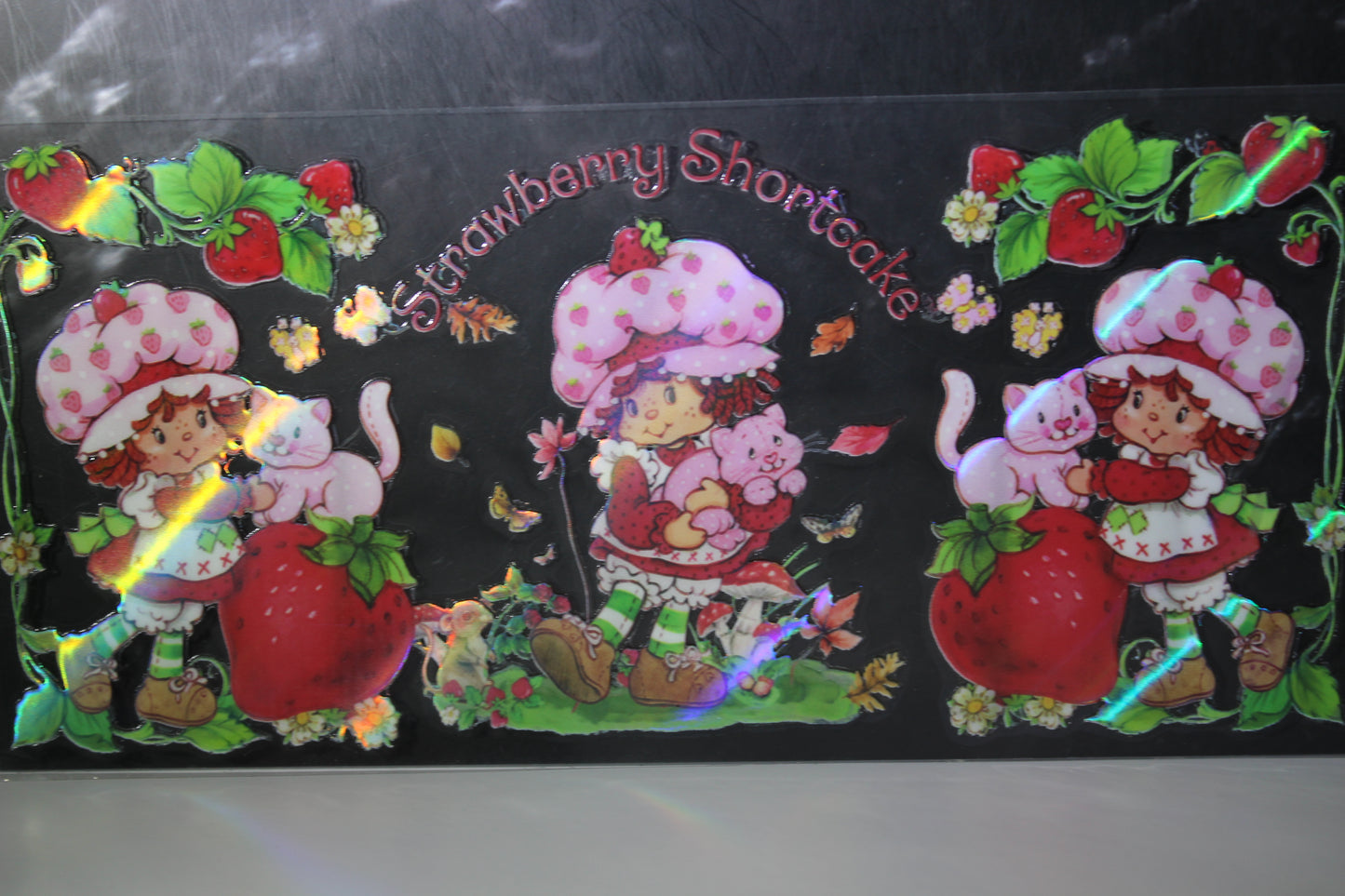 #1032 Strawberry Girl and friends